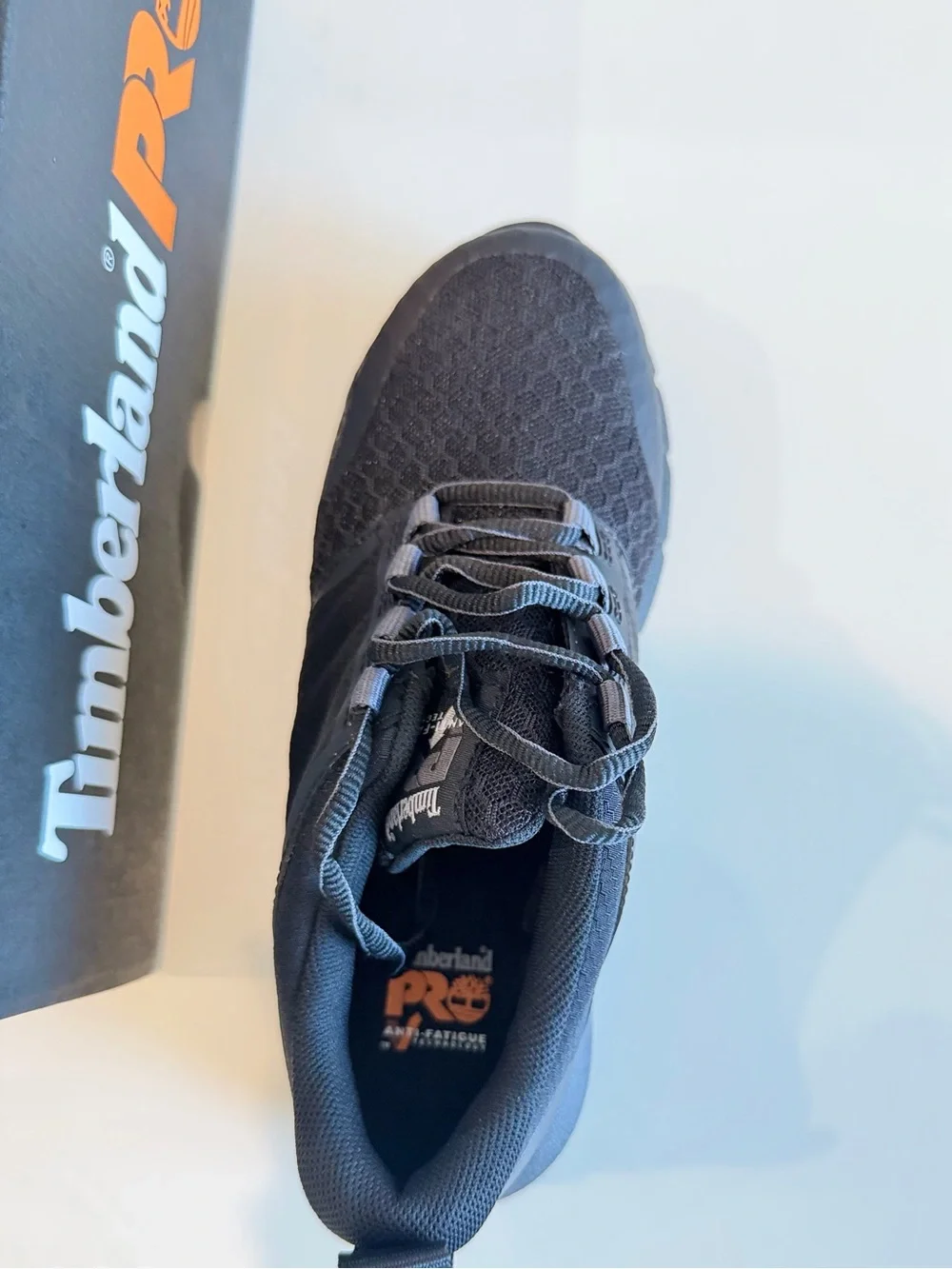 New In Box Timberland Pro Women’s Radius Black CompositeToe Work Shoe- Size 6M